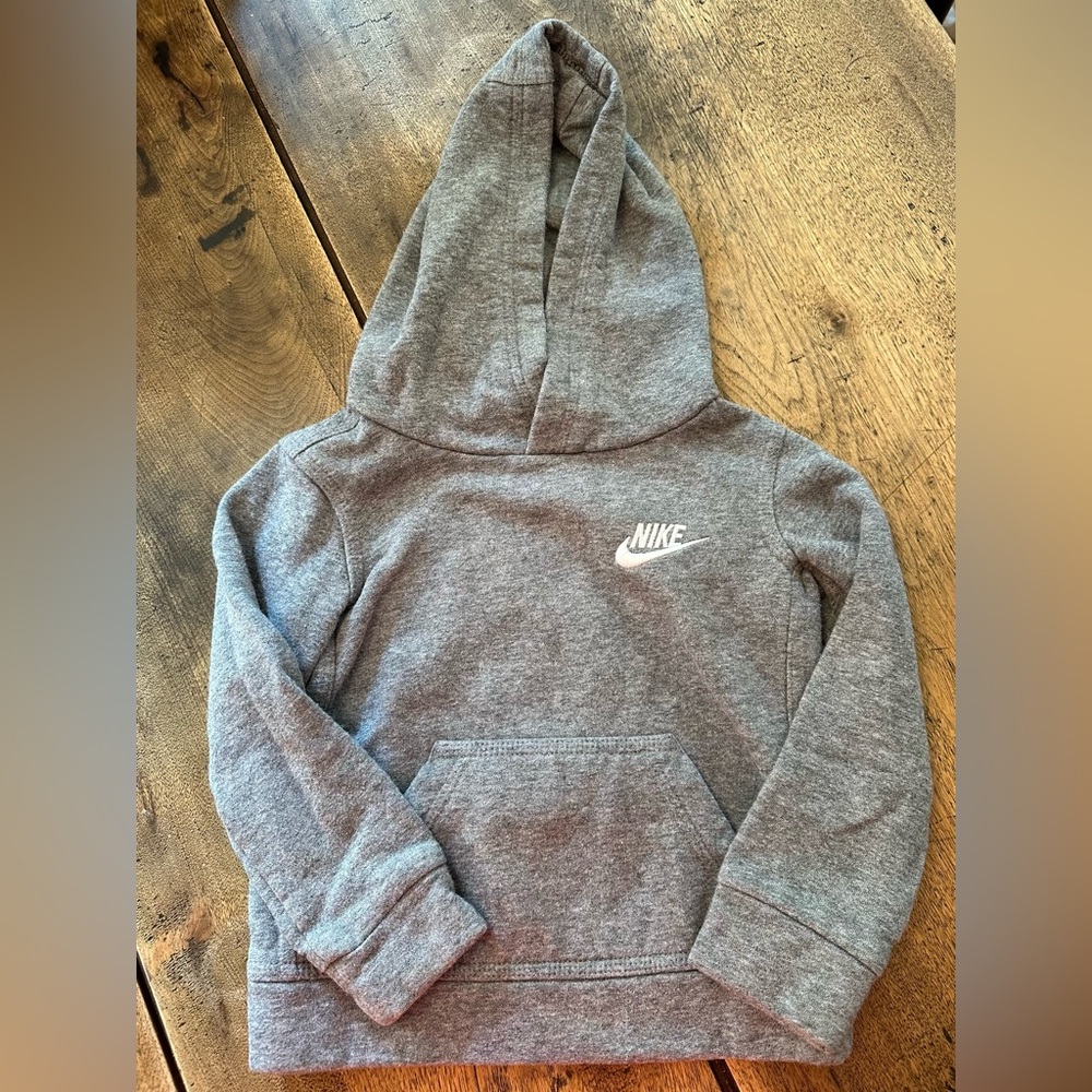 GUC Toddler Nike Hoodie in Grey Size 2T.